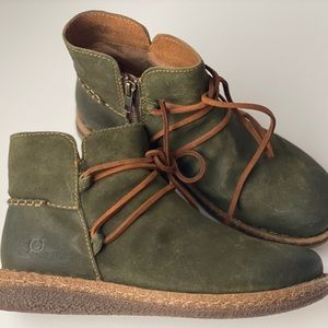 New Women's Born, Cayln Boot, Olive
